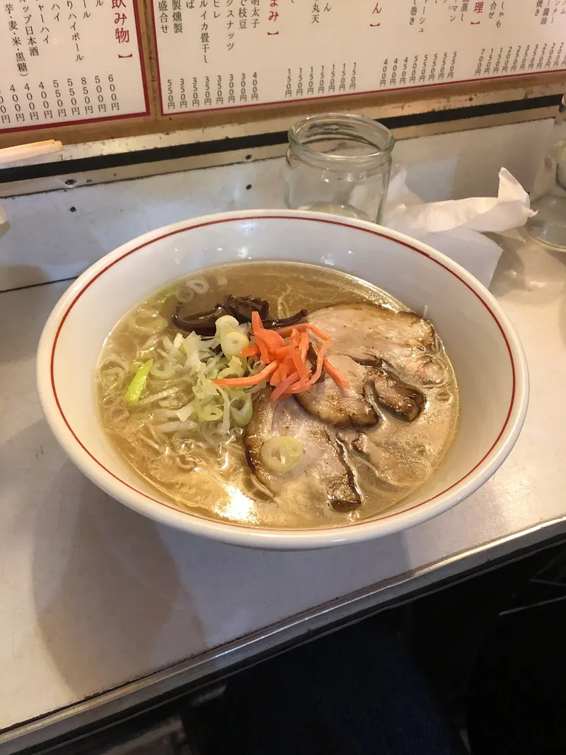 하카타 돈코츠 라멘 사진